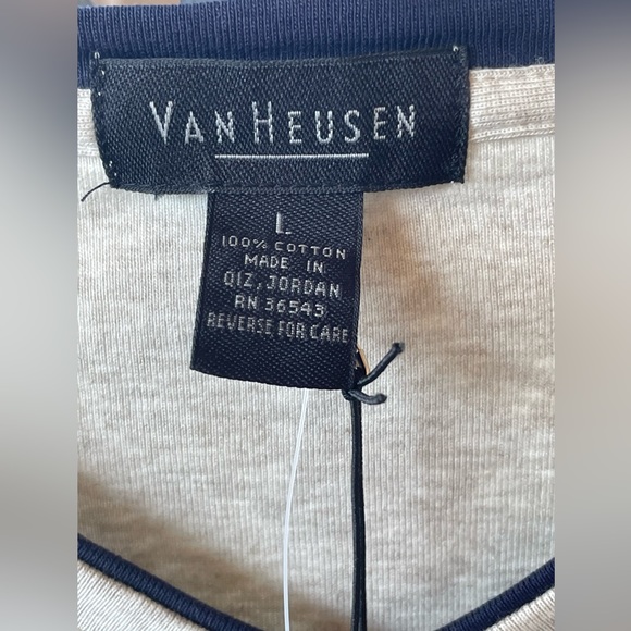 New Van Heusen V-neck Cotton Wrinkle Free Short Sleeve Oversized Oatmeal Top LG - Picture 9 of 16